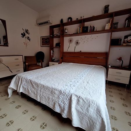 A Casa Da Pina Hotel Porto Torres Exterior photo